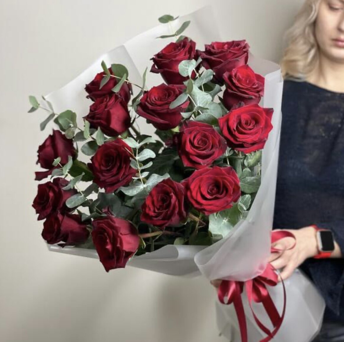 Букет из 15 бордовых роз