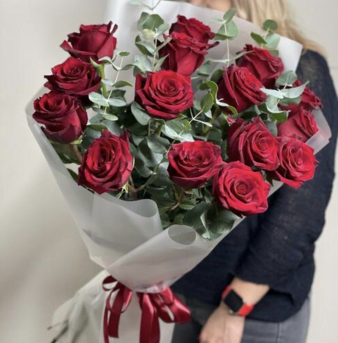 Букет из 15 бордовых роз